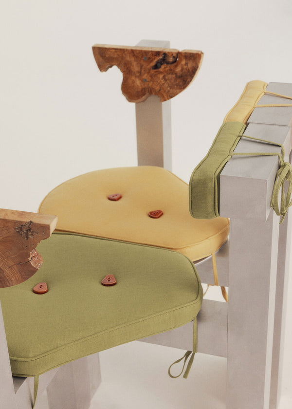 Synergistic Corner Seat B