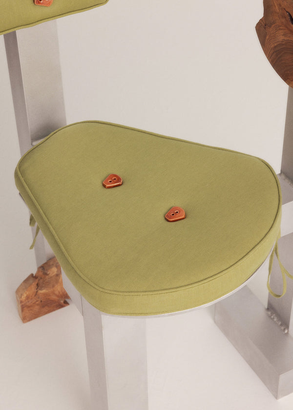 Synergistic Corner Seat B